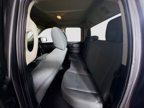 Used 2017 RAM 1500 Express image 23