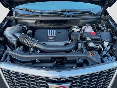 Used 2025 Cadillac XT5 Premium Luxury image 31