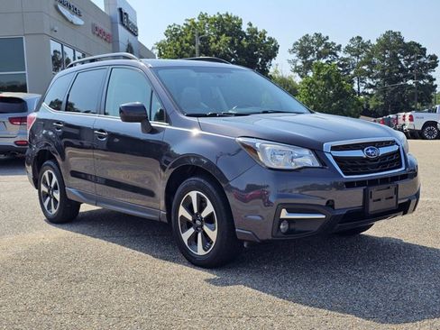 Used 2018 Subaru Forester 2.5i Premium AWD/4WD image 5