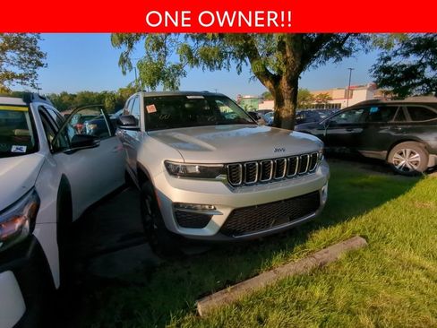 Used 2023 Jeep Grand Cherokee 4WD 4xe image 3