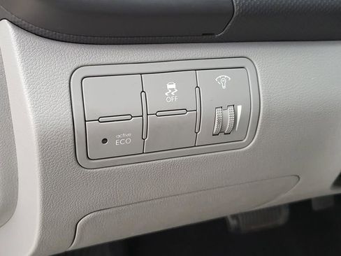 Used 2017 Hyundai Accent SE image 17