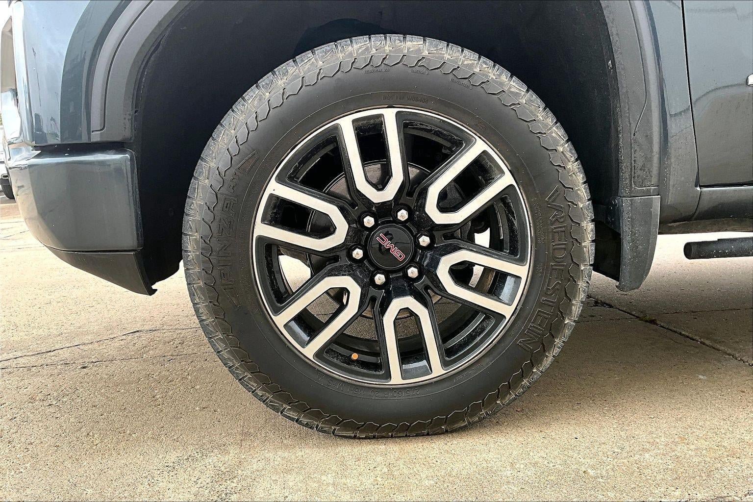 Used 2021 GMC Sierra 1500 AT4 AWD/4WD image 2