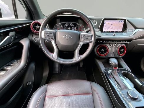 Used 2022 Chevrolet Blazer RS FWD image 8