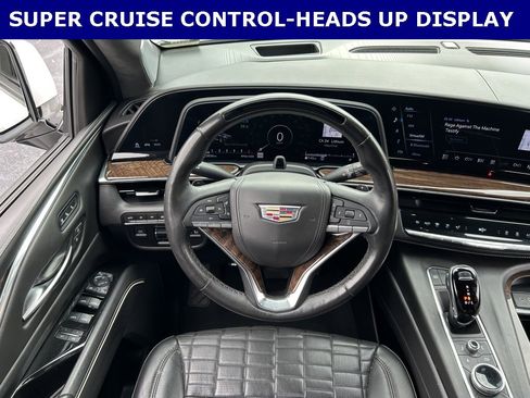 Used 2021 Cadillac Escalade Sport Platinum image 16