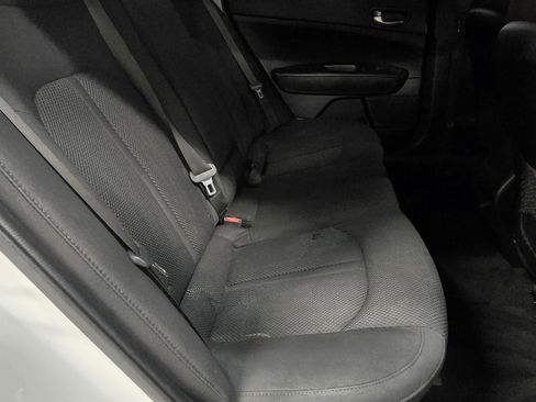 Used 2020 Kia Optima LX image 17