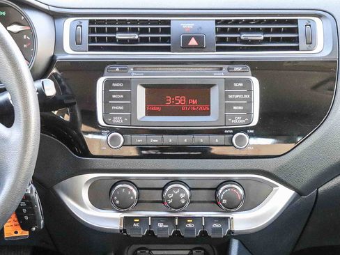 Used 2016 Kia Rio LX w/ Power Package image 14
