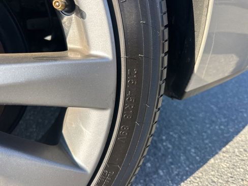 Used 2025 MAZDA MAZDA3 s image 31