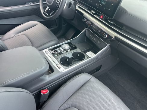 New 2026 Kia Carnival SX Prestige image 17