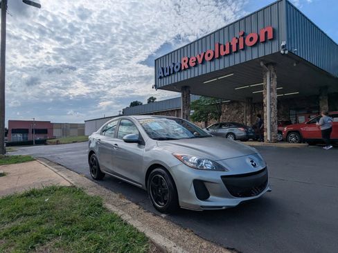Used 2013 MAZDA MAZDA3 i SV FWD image 1