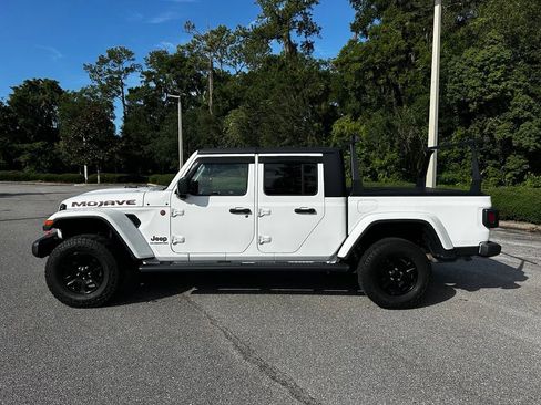 Used 2021 Jeep Gladiator Mojave AWD/4WD image 2