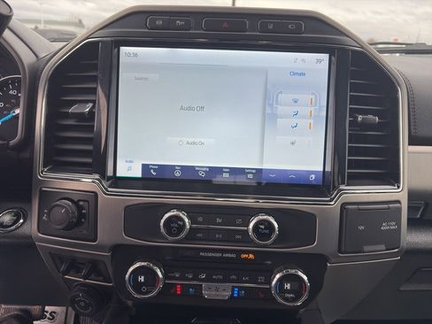 Used 2022 Ford F350 Platinum image 14