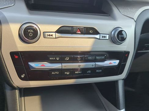 Used 2023 Ford Explorer Timberline w/ Timberline Technology Package AWD/4WD image 23