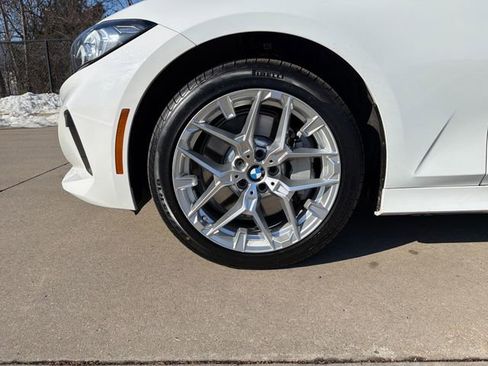 Used 2025 BMW 330i xDrive 330i xDrive image 27