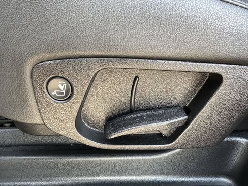 Used 2021 Kia Telluride EX w/ EX Premium Package image 16