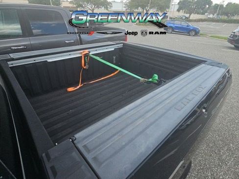 Used 2017 RAM 1500 Limited RWD image 15