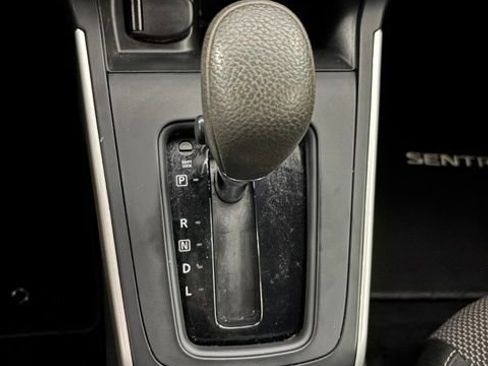Used 2019 Nissan Sentra S w/ Appearance Package FWD image 24