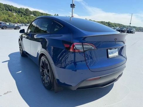 Used 2023 Tesla Model Y Performance AWD/4WD image 5