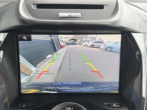 Used 2015 Ford Escape Titanium FWD image 17