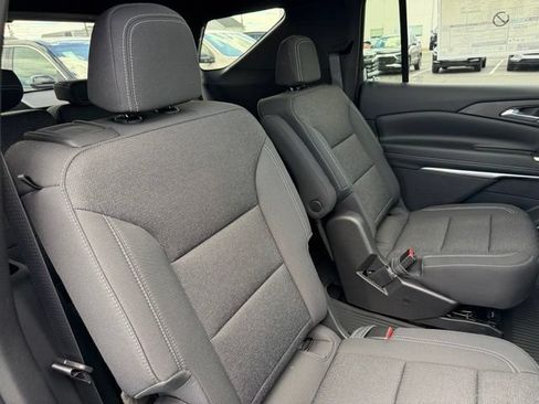 New 2026 Chevrolet Traverse LT w/ Enhanced Driving Package AWD/4WD image 12