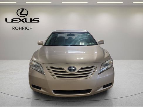 Used 2008 Toyota Camry LE image 2