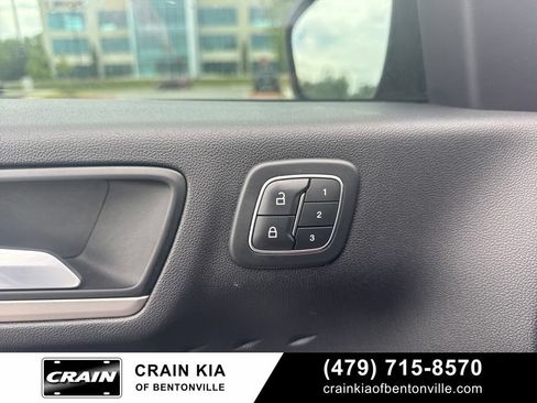 Used 2020 Ford Escape SEL FWD image 12