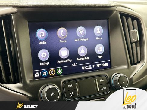 Used 2024 GMC Terrain AT4 w/ Tech Package AWD/4WD image 17