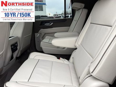 New 2026 GMC Yukon XL Denali w/ Denali Reserve Package image 13