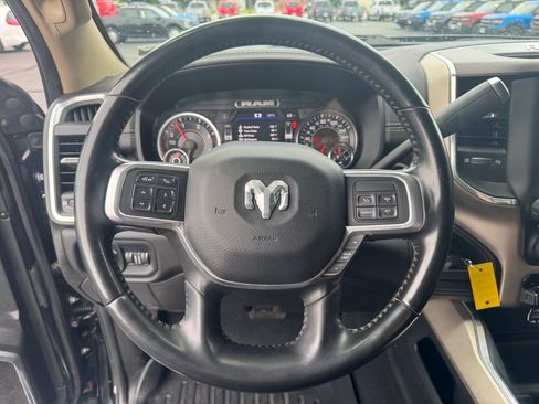 Used 2022 RAM 3500 Laramie RWD image 8