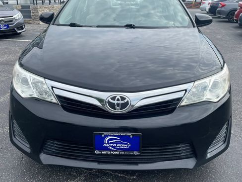 Used 2012 Toyota Camry LE w/ Preferred Accessory Pkg FWD image 2