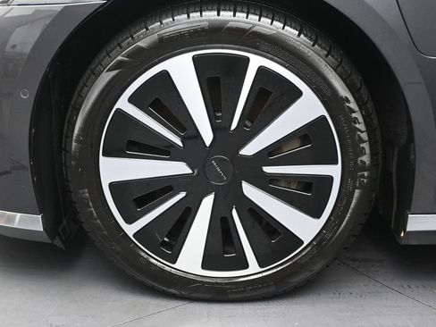 Used 2023 Lucid Air Touring AWD/4WD image 33