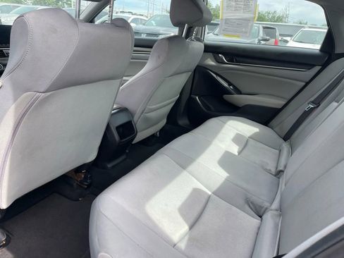 Used 2019 Honda Accord LX image 10