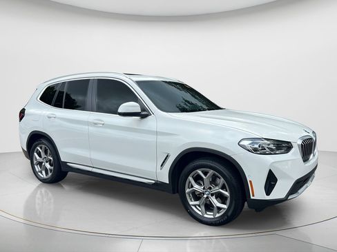 Certified 2024 BMW X3 xDrive30i w/ Convenience Package AWD/4WD image 3