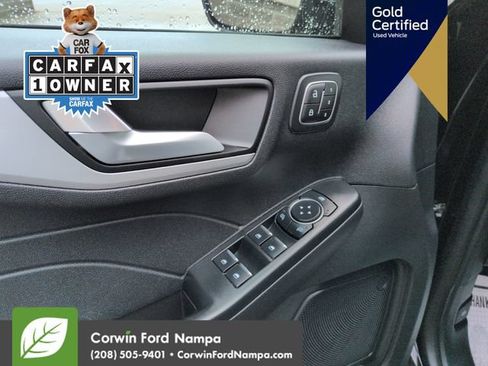 Certified 2025 Ford Escape Platinum AWD/4WD image 13