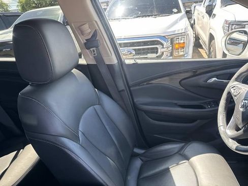 Used 2018 Buick Envision Essence image 13