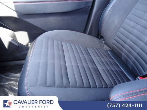 Used 2025 Ford Explorer ST-Line AWD/4WD image 16