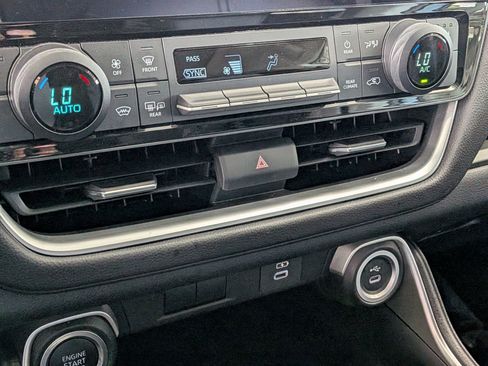 Certified 2025 Toyota Grand Highlander FWD image 21