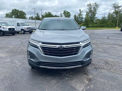 Used 2024 Chevrolet Equinox LT w/ LPO, Floor Liner Package FWD image 14