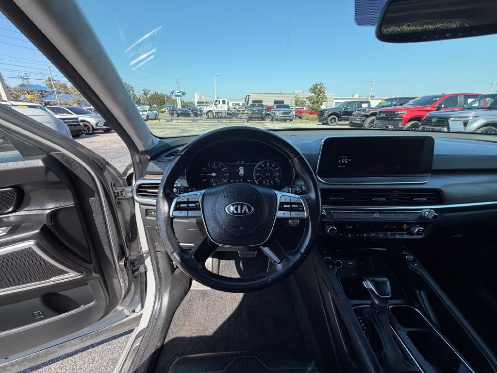Used 2021 Kia Telluride SX w/ SX Prestige Package AWD/4WD image 9