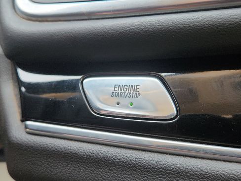 Used 2023 Buick Enclave Avenir w/ Avenir Technology Package AWD/4WD image 22