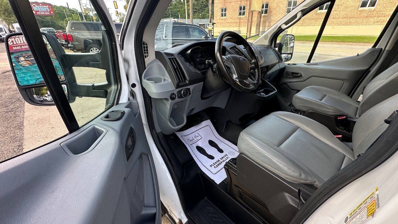 Used 2019 Ford Transit 250 130 Low Roof RWD image 11
