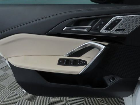 Used 2023 BMW X1 xDrive28i w/ Premium Package image 25