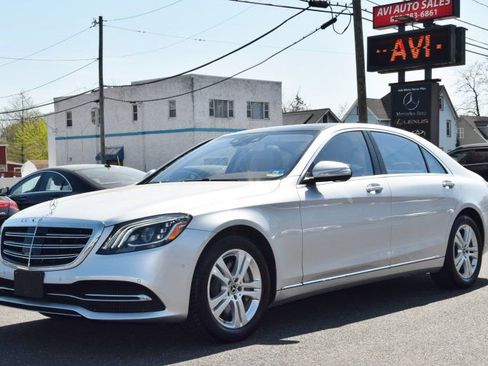 Used 2019 Mercedes-Benz S 560 4MATIC Sedan image 1