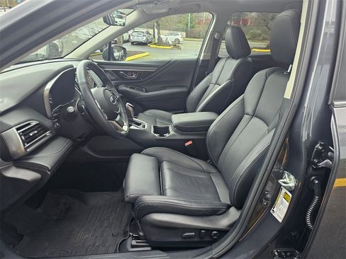Used 2023 Subaru Outback Limited image 22