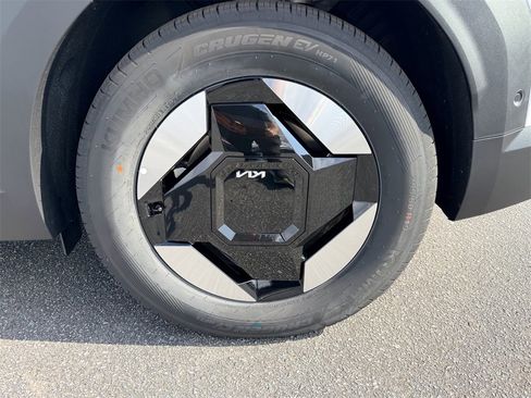 New 2026 Kia EV9 Wind image 13