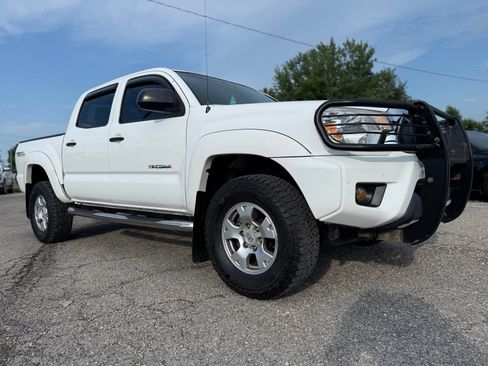 Used 2012 Toyota Tacoma 4x4 Double Cab w/ TRD Off-Road Pkg image 6