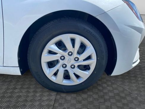 Used 2020 Hyundai Elantra SE w/ Cargo Package (C1) FWD image 33