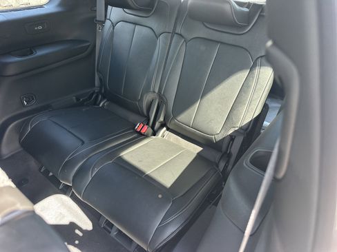 New 2026 Jeep Grand Cherokee L Limited AWD/4WD image 13