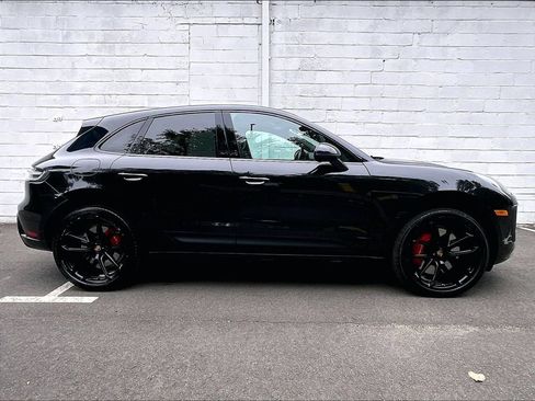 Certified 2022 Porsche Macan GTS AWD/4WD image 6