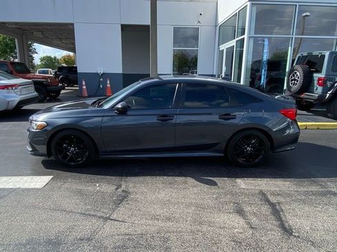 Used 2024 Honda Civic Sport image 6