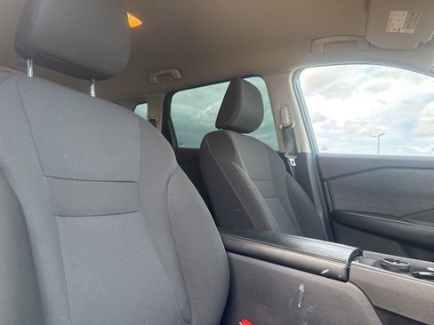 Certified 2023 Nissan Rogue S image 27